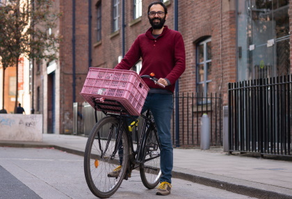 Cargo bike with bike crate